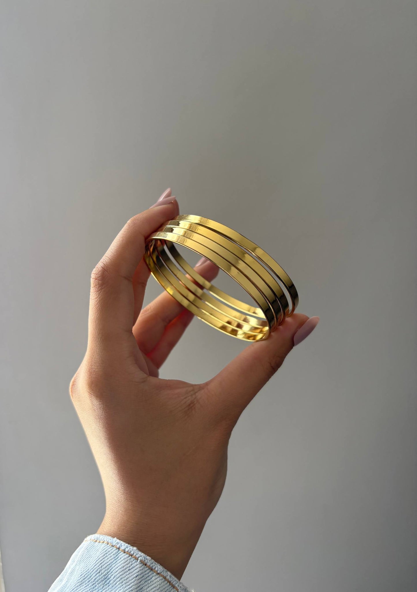 Plain Gold Bracelet
