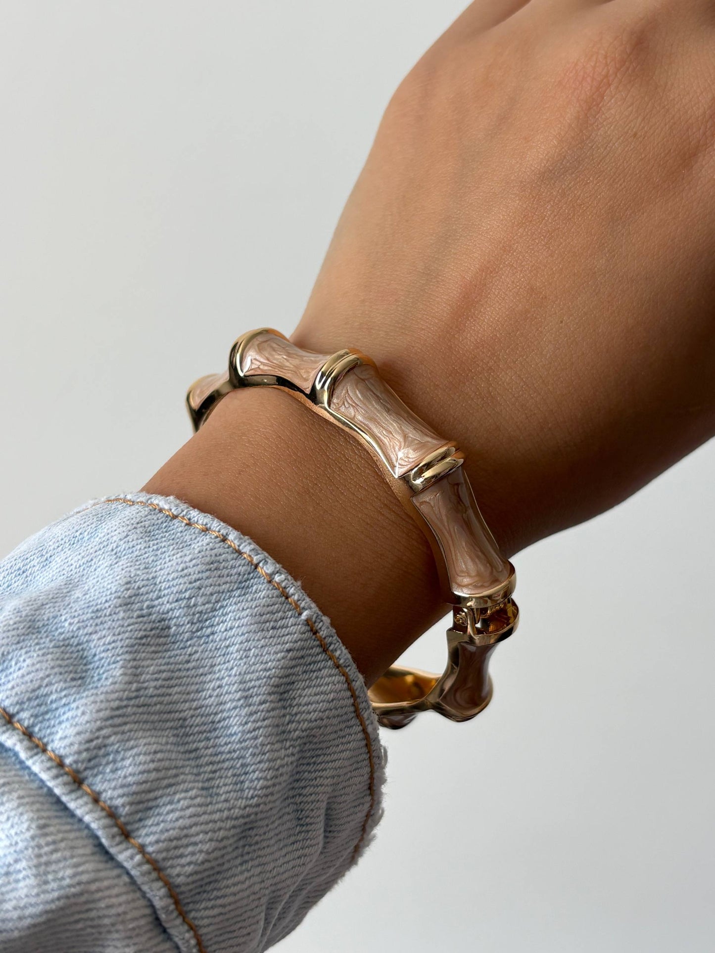 Nude Shimmer & Gold
