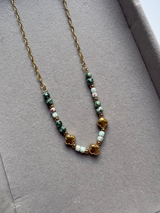 Green Stone Clover Necklace