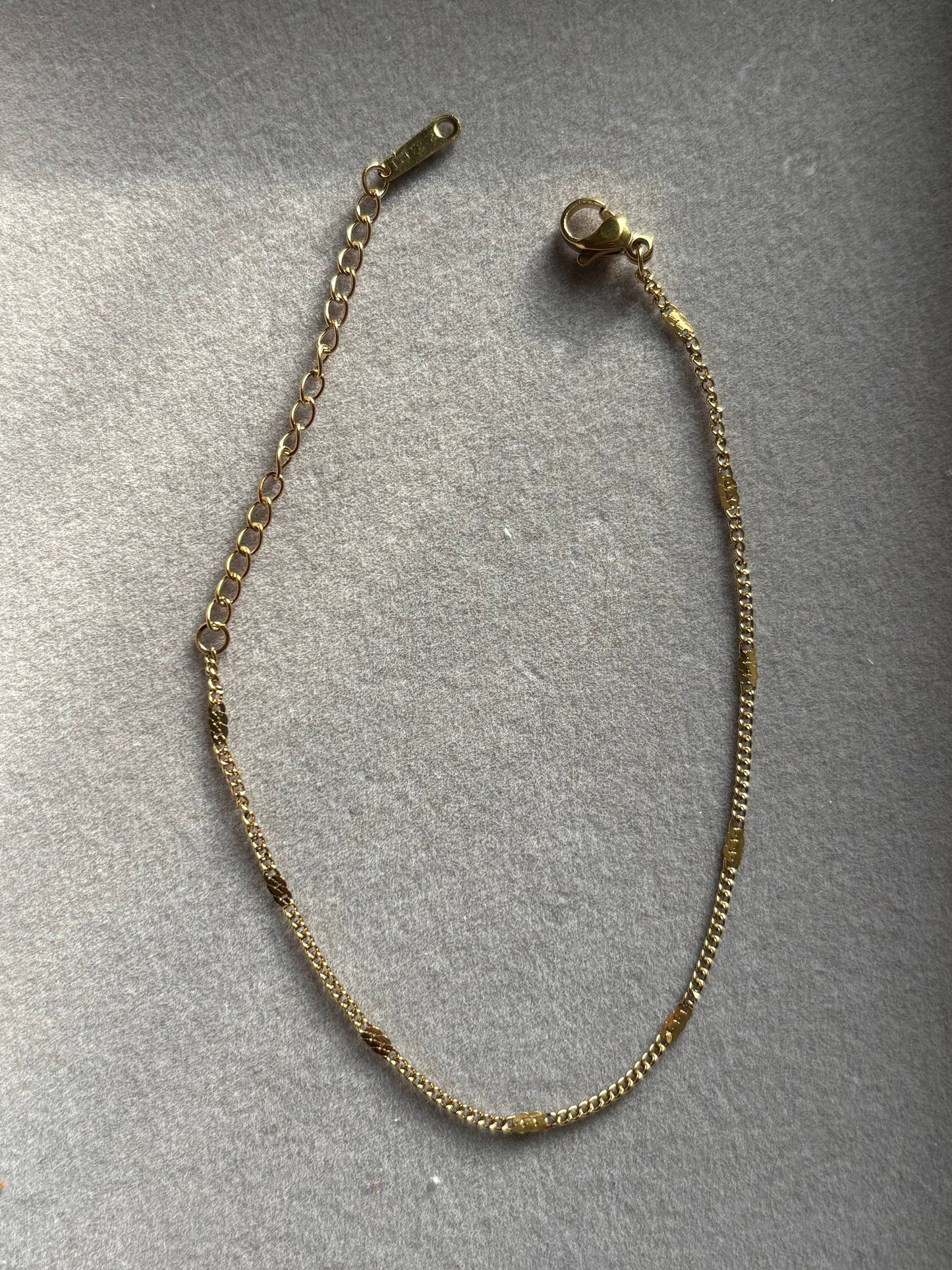 Dainty Gold Twist Chain
