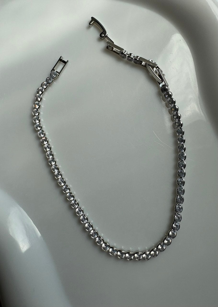 Tennis bracelets
